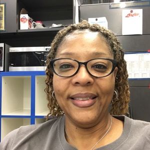 Meet your Posher, Angela